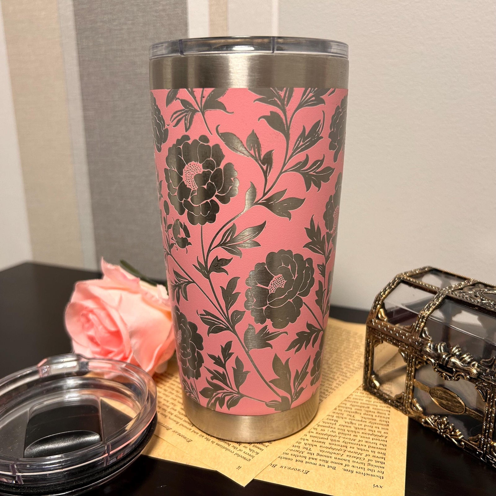 Flower 20oz Tumbler 360 Engraved
